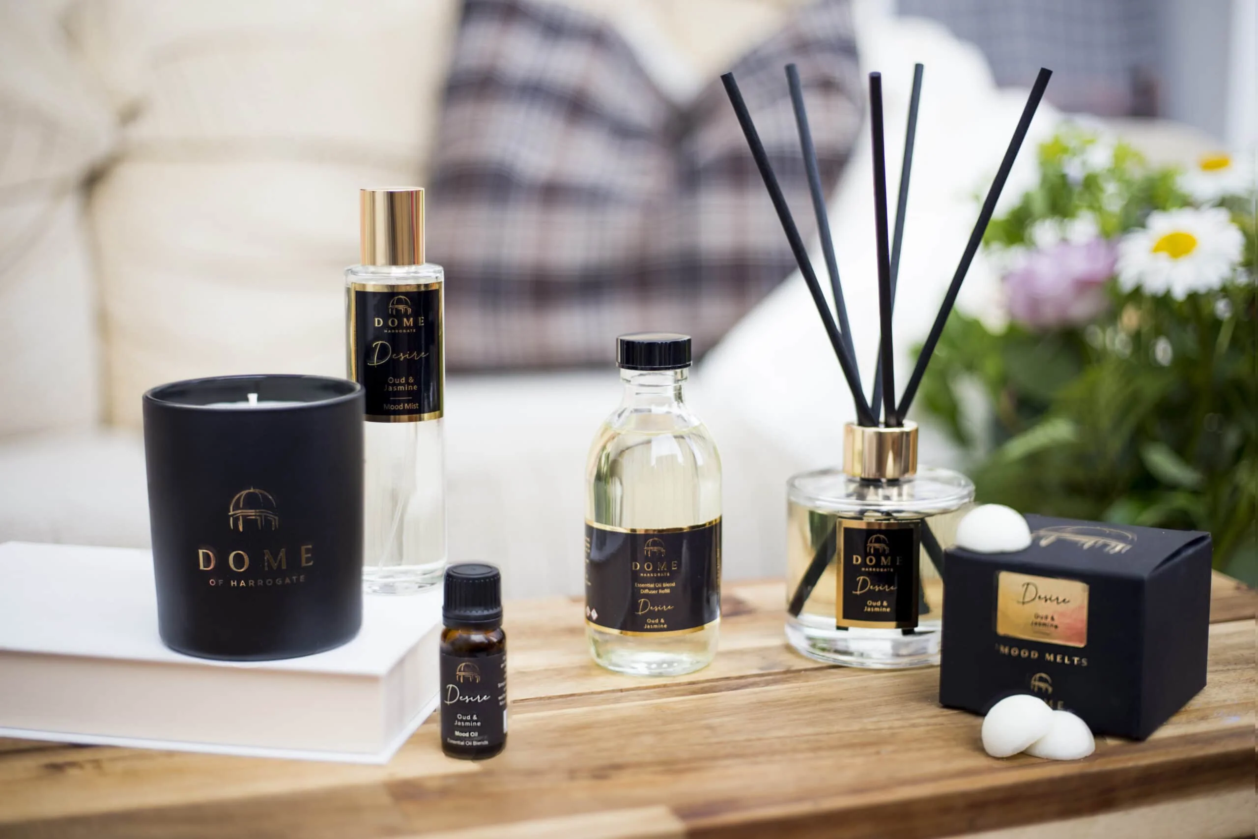 DESIRE Oud & Jasmine Grand Diffuser 500ml - Image 3